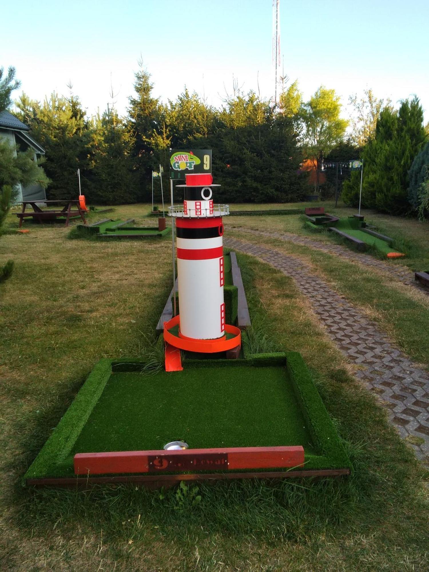 Domki Kapitanskie Z Prywatnym Polem Do Gry W Mini Golf Rewal Eksteriør billede